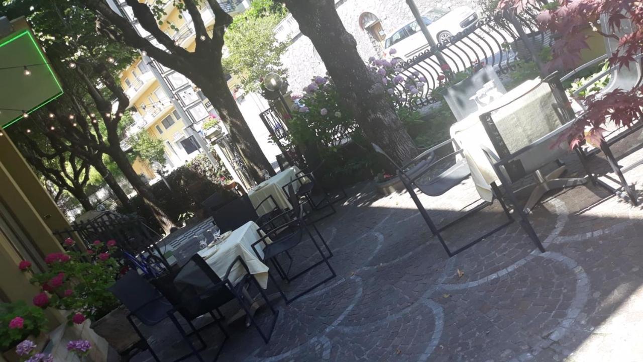 פיוג'י Hotel Delle Ortensie מראה חיצוני תמונה