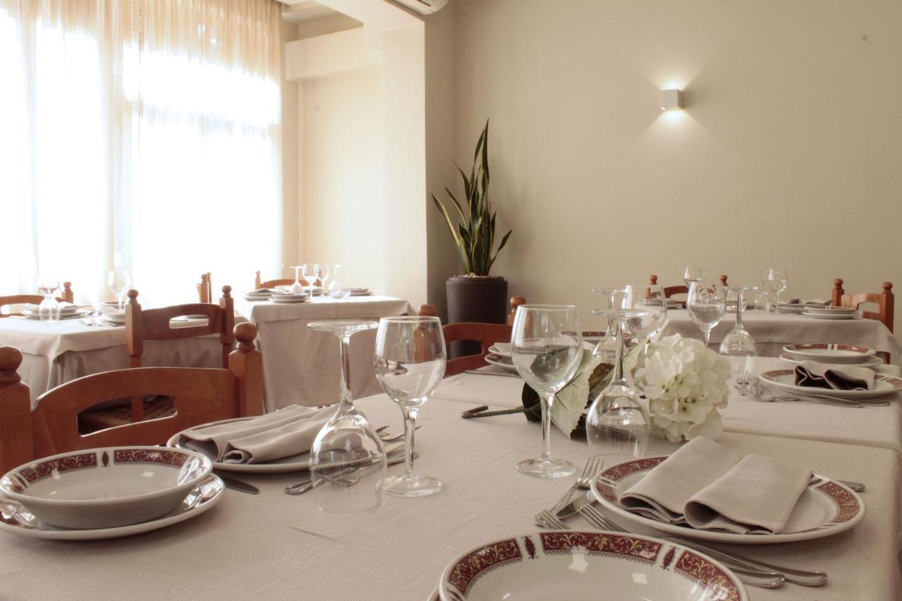 פיוג'י Hotel Delle Ortensie מראה חיצוני תמונה